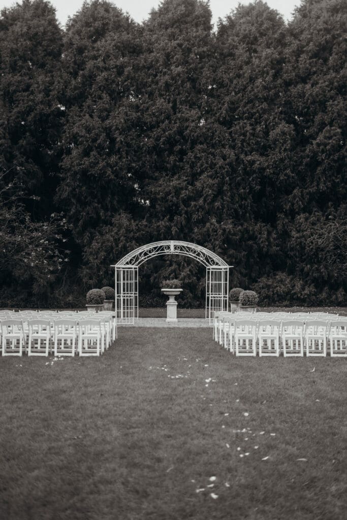 Elegant outdoor wedding set up at Glenfyne Weddings in Gippsland, photo by Ebb and Flow Photography